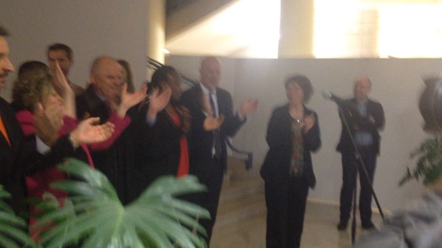 Soir d'élection : ambiance à la mairie de Brest