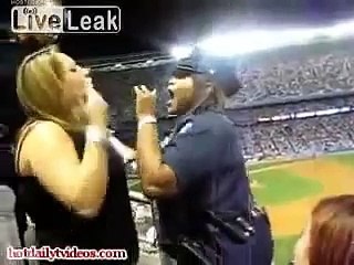 Stupid Woman Fights With NYC Police Officers
