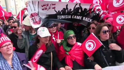 Líderes mundiais marcham contra terrorismo na Tunísia