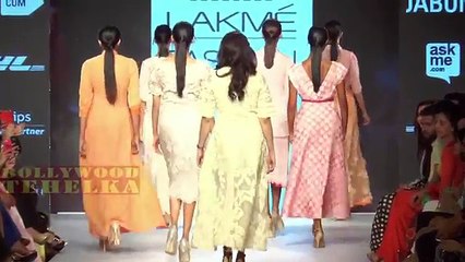 LFW ! Summer Resort 2015  Sagarika Ghatge sizzle on ramp Show!
