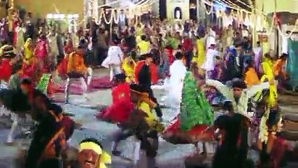 Pyaasa - Aankhon Mein Leke Pyar - Video Dailymotion