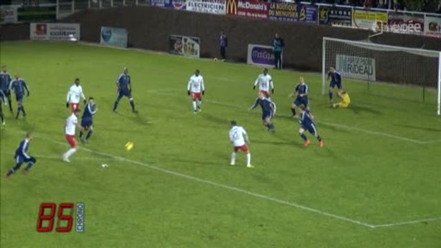 Vendée Luçon Football - Red Star Football : Match nul 1-1