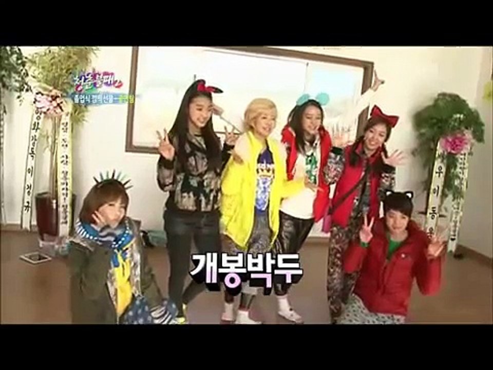 G8 dancing to each others song