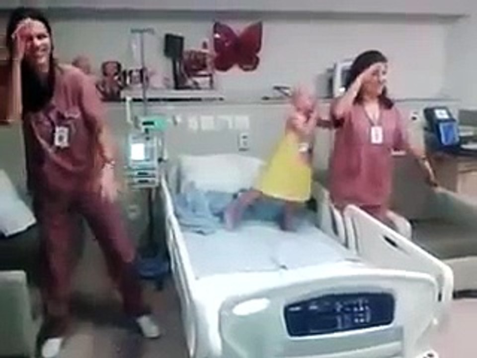 DANCING CANCER PATIENT!! Nurses dancing with a little girl!