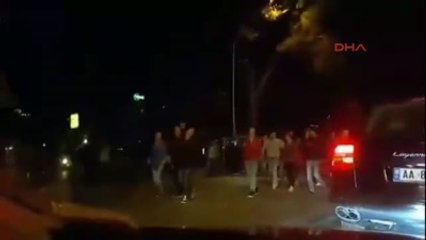 Arnavutluk'un Ermenistan Galibiyeti Coşkuyla Kutlandı