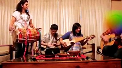 Pashto Mast Attanr Saaz in Girls Hostel