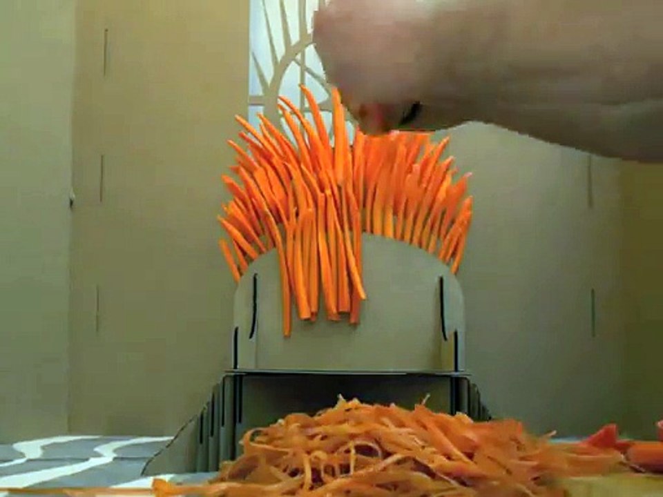 Construire le Trone de Fer de Game Of Thrones en carottes...