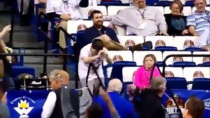 Dancing Kid Steals the Show at Kentucky High School Basketball Game