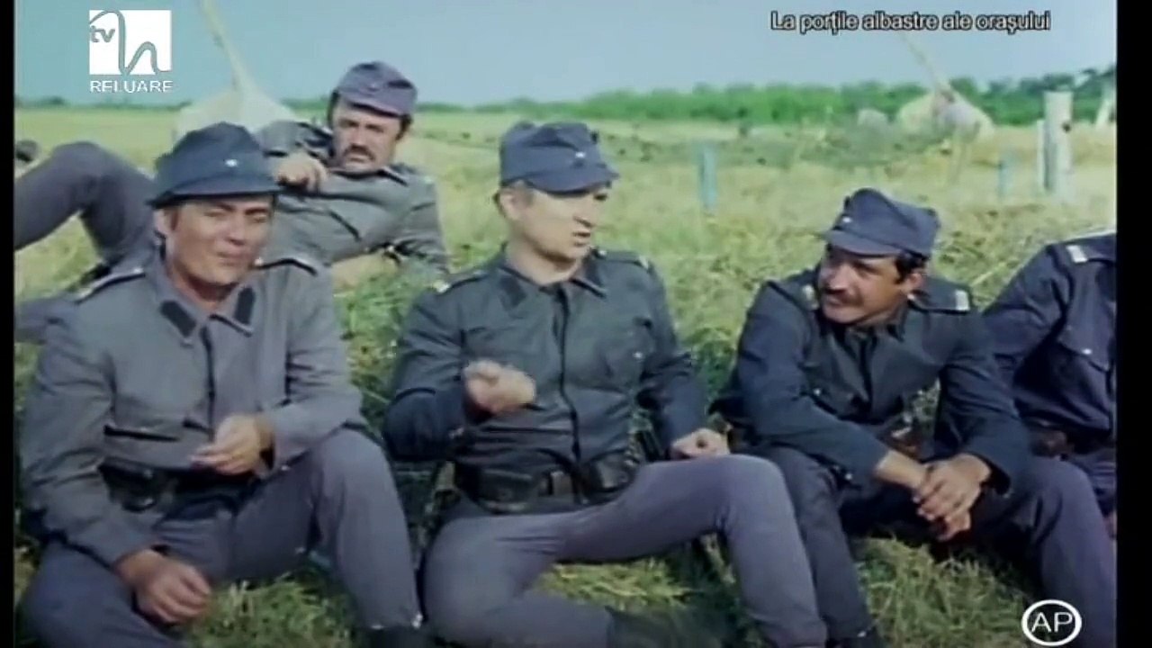 Porțile albastre ale orașului [1975]