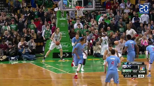 NBA: Un 360 pour le block de l'année