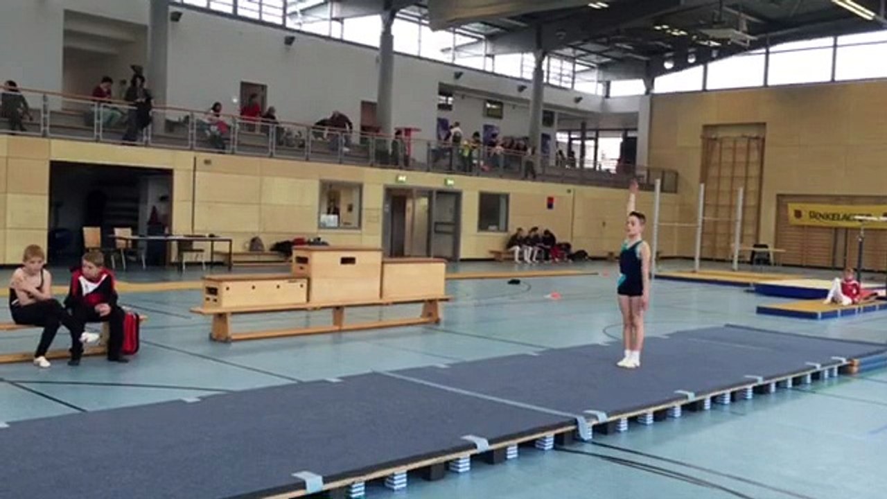 Lennie Fröhlich P6 Boden