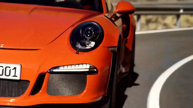 Les Porsche 911 GT3 RS et Cayman GT4 se tirent la bourre sur piste