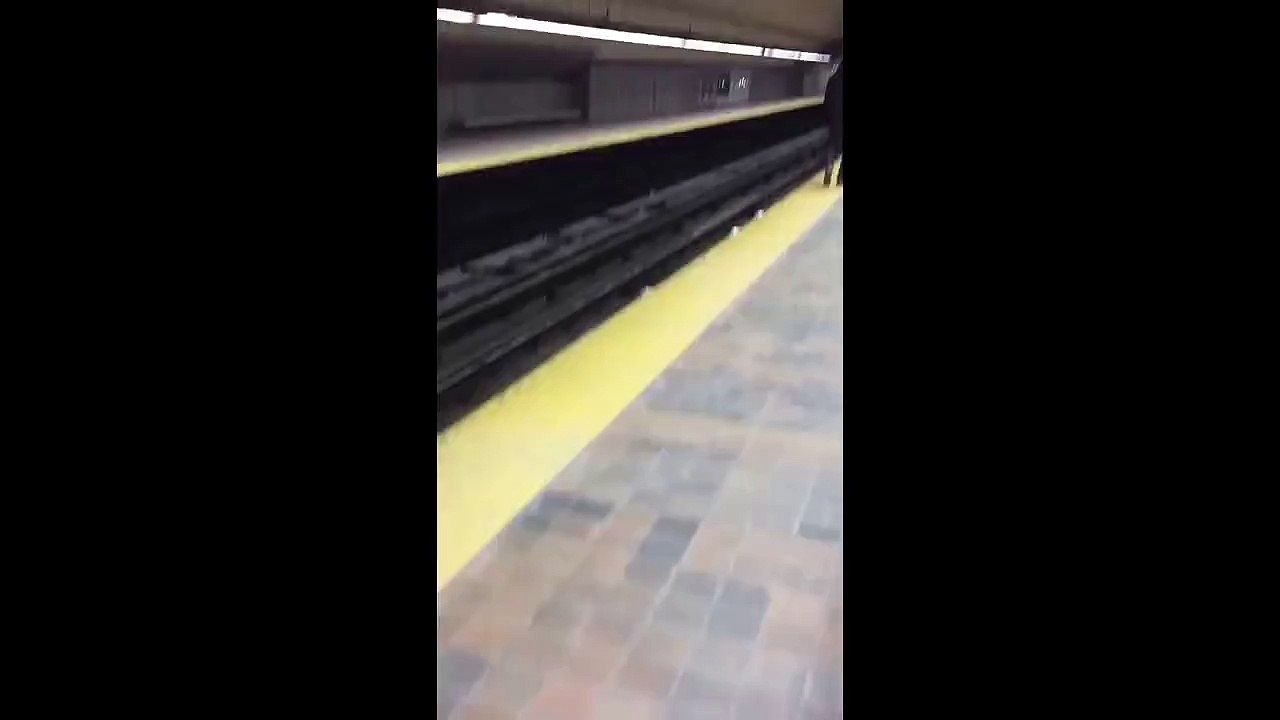 Three Montreal Men Save a Woman From Danger on Railway Tracks