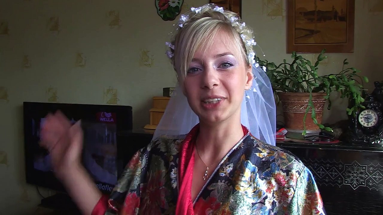 СВАДЬБА_АНДРЕЯ_И_МАШИ_-_У_НЕВЕСТЫ._(720p)