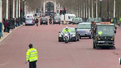 Cameron announces start of UK election campaign