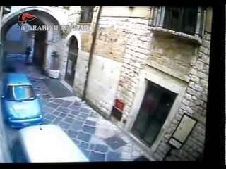 Bari - Preso lo scippatore di Bari Vecchia, ha 31 anni (26.03.15)