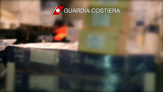 Trapani - La Guardia costiera sequestra 21 tonnellate di alimenti (17.03.15)