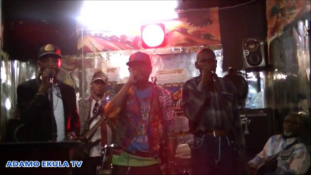 ADAMO EKULA DANS FIÈVRE MONDO (EVOLOKO ET ZAIKO LL) CHEZ AFRICA MOTO SAMEDI 28/03/2015