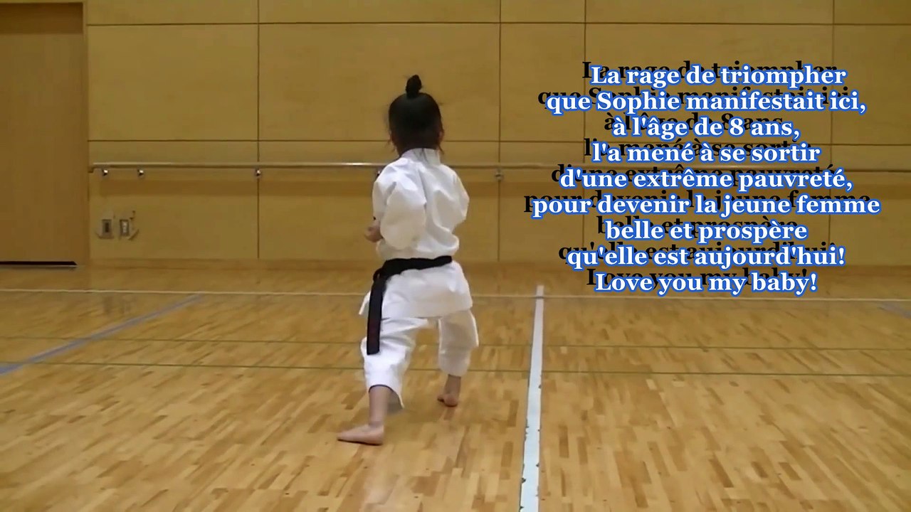 LA NAISSANCE DE LA LÉGENDE DE LA DÉESSE AUX PIEDS D'ACIER