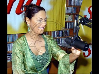 Ebru Gündeş Yorgun Geceler