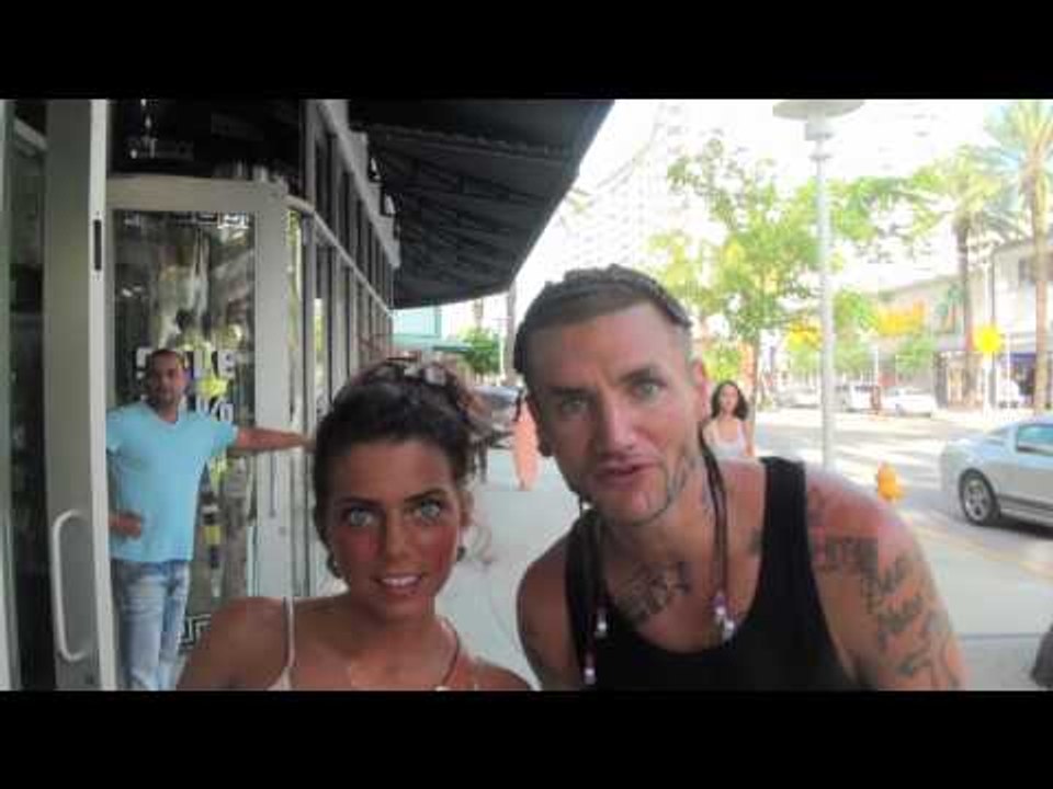 THREE LOCO IN MIAMI
