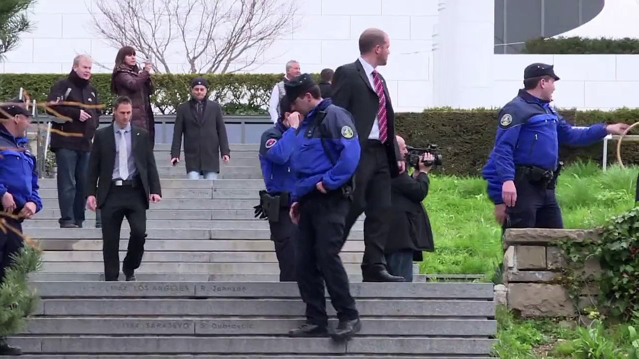 Alargan negociaciones de programa nuclear Iraní