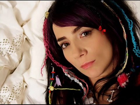 Aylin Aslım - Ben Kalender Meşrebim