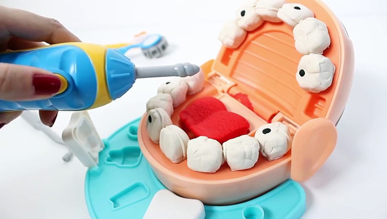 Play Doh Doctor Drill N Fill Playset Dentist Play-Doh Juego de Dentista Médico Doctor Set Toy Videos