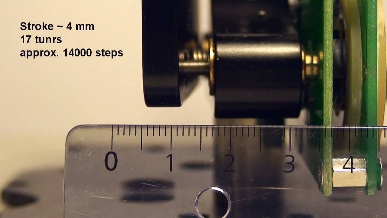 Motorized optical mount with Dual PCBMotor