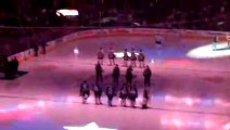 Toronto Maple Leafs fans finish singing US anthem after technical difficulties - YouTube