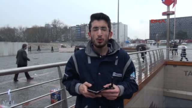 Elektrik Kesintisi Nedeniyle İstanbul'da Metro Seferleri Durdu