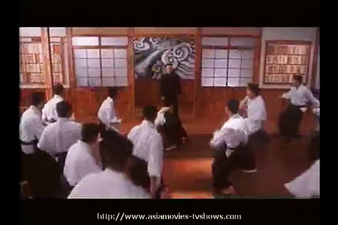 Fist of Legend - Chen Zhen beating japanese dojo