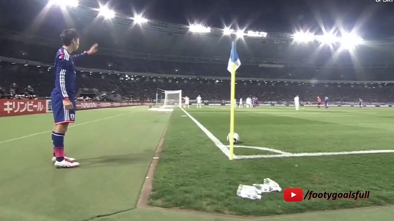 La volée magnifique de Toshihiro Aoyama Amazing Goal Japon- Uzbekistan 2015
