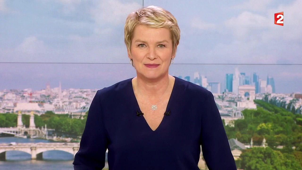 Des vagues spectaculaires sur le littoral du Nord après de fortes bourrasques