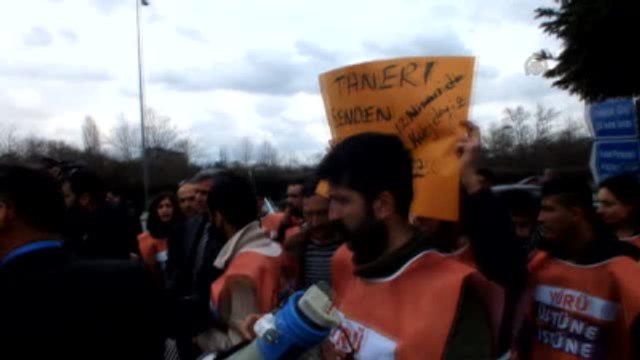 Enerji ve Tabii Kaynaklar Bakanlığı Önünde Elektrik Kesintisi Eylemi