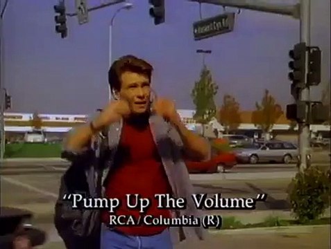 PUMP UP THE VOLUME - Bande-annonce
