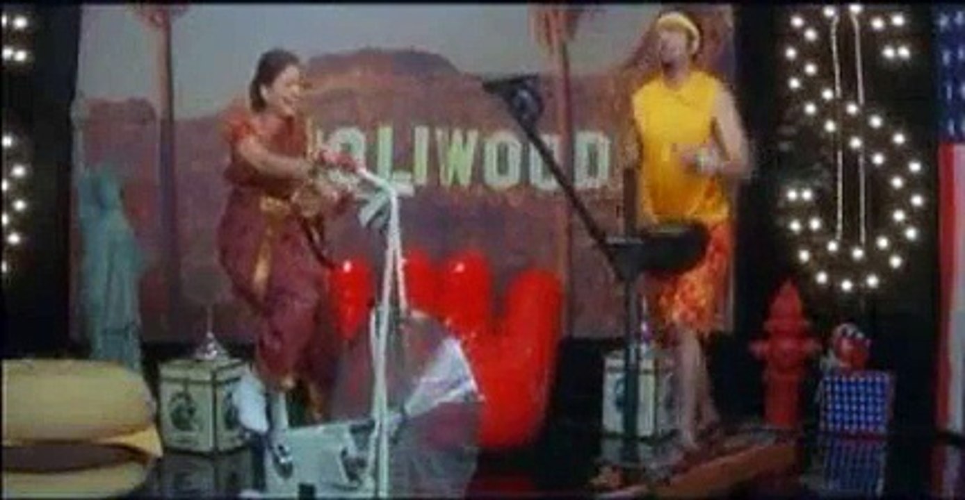 COUP DE FOUDRE À BOLLYWOOD - Bande-annonce