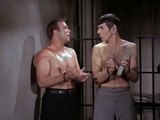 Star Trek - Kirk and Spock Escape