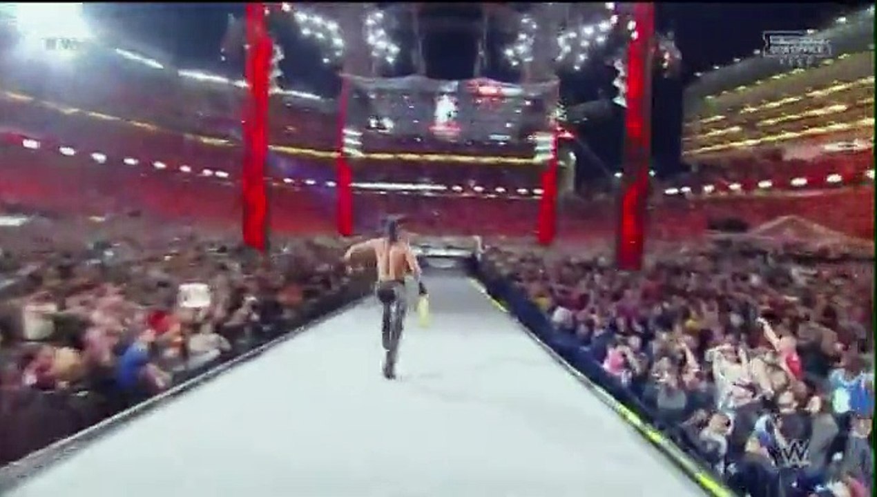 Seth Rollins Cashes his Money in the bank WM31