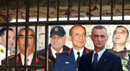 Balyoz Davası'nda 236 Sanık Beraat Etti