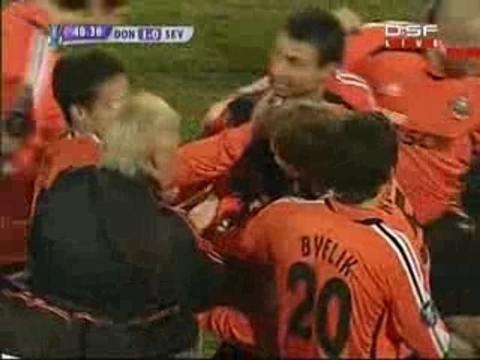 Donezk vs sevilla 1-0 matuzalem