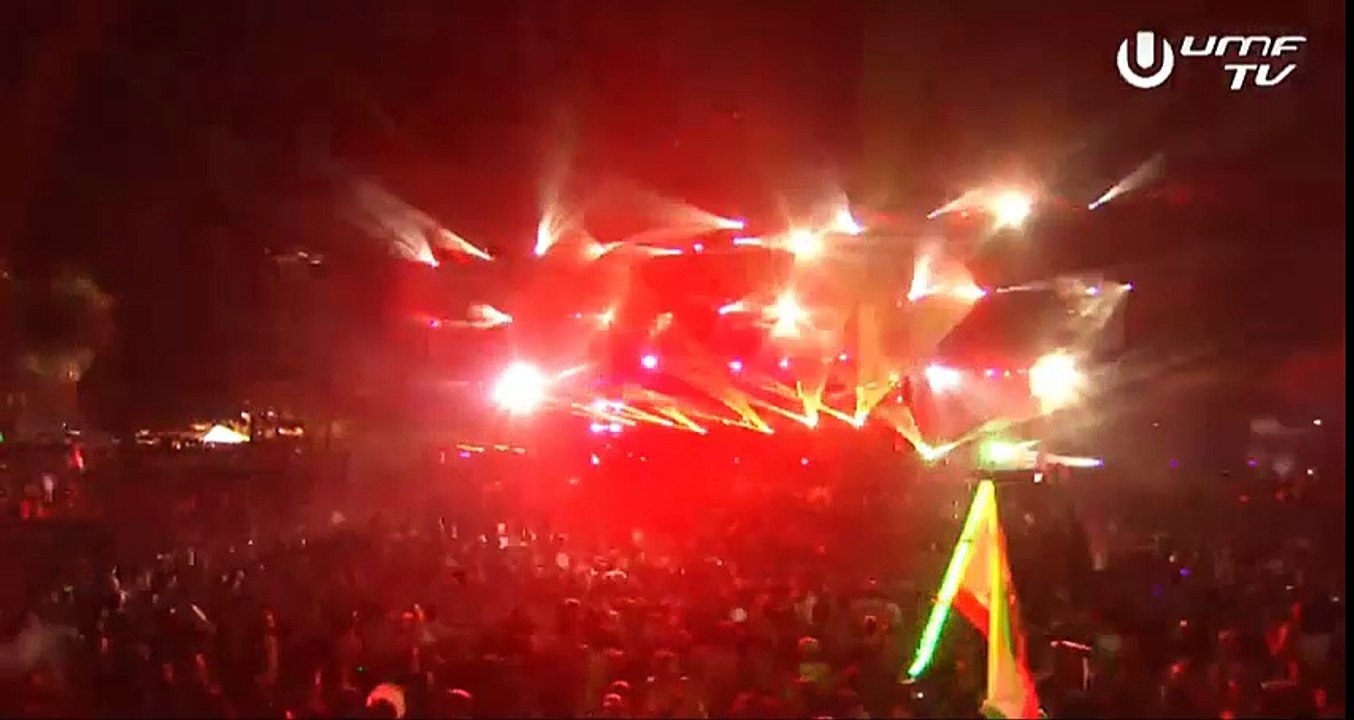 Still Young & Steve Angello feat. Erik Hecht - Follow Me [Live Ultra Miami 2015]