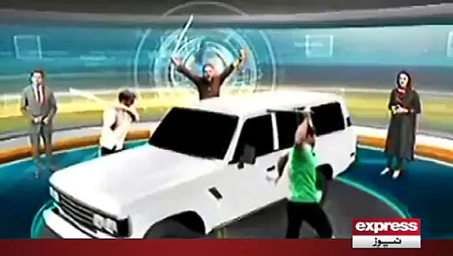 PTI leader's convoy attacked in Karachi's Azizabad, FIR registered