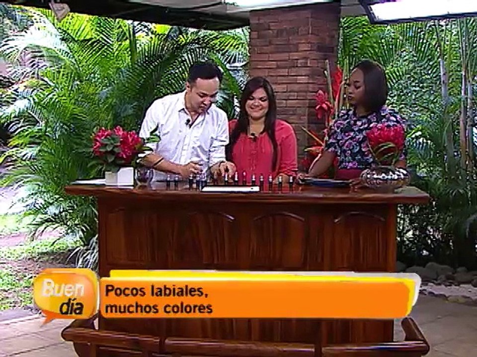 Pocos labiales, muchos colores