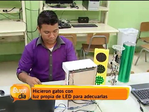 Calles inteligentes, es la propuesta de 2 jóvenes ticos en feria internacional