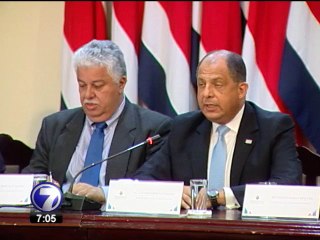 Luis Guillermo Solís afirma que la DIS dejará de ser una policía política