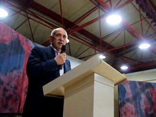 Süleyman Uysal açış konuşmasını yaptı.