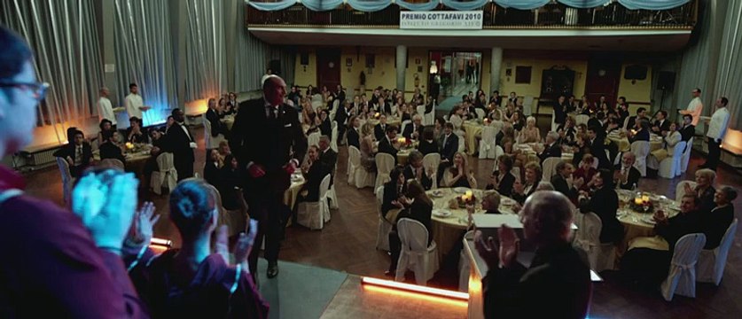 LES OPPORTUNISTES - Bande-annonce