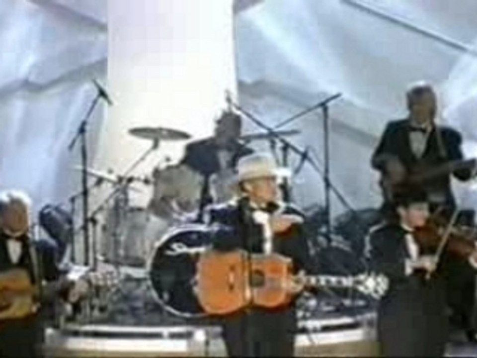 Alan Jackson - Pop A Top (CMA Awards Live)