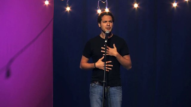 Renuncia de candidato presidencial y de Hernán Jiménez a Stand up Comedy